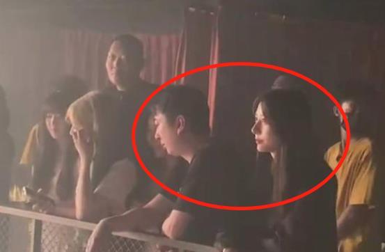 网红吃瓜聊天网站大全图片,热门平台盘点与趣味互动 第3张 网红吃瓜聊天网站大全图片,热门平台盘点与趣味互动 第3张